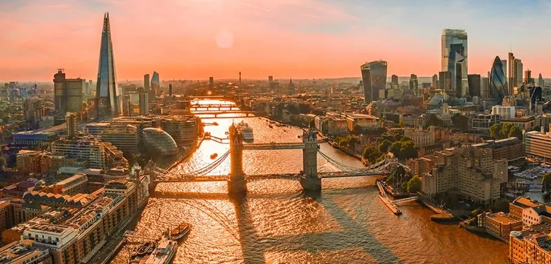 Do Top London Agencies Use White Label Agencies?
